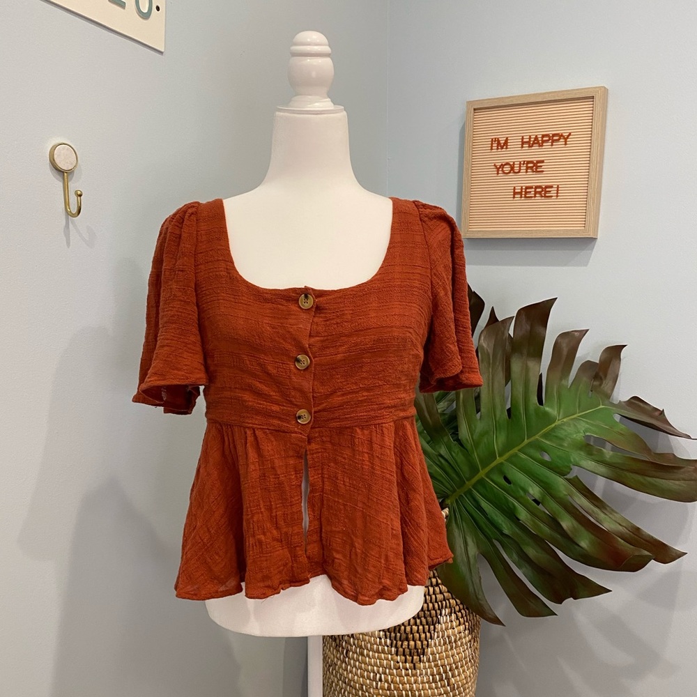 Fashion On Earth crop top